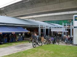 Tampines Central 1 (D18), Shop House #476278541